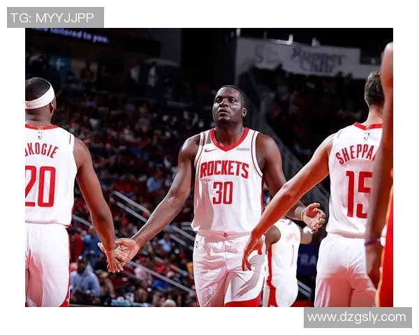 克林特卡佩拉在NBA赛场上的成长与突破之路分析